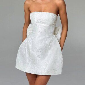 White Strapless A-line Mini Dress for Weddings